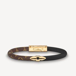 AUTHENTIC Louis Vuitton Daily Confidential Monogram Bracelet with Dust Bag